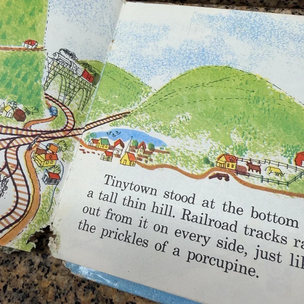 VTG 1958 Roundabout Train Betty Ren Wright Charles Clement Whitman Small Blue HC